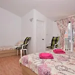 With Parking Space - 24785 Apartamento
